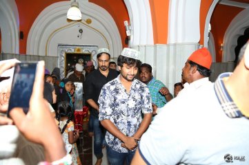 Krishna Gadi Veera Prema Gaadha Movie Team Visits Kadapa Darga